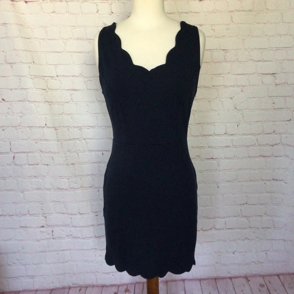 Monteau Los Angeles Navy Blue Scalloped Edge Dress - Size Medium - Picture 1 of 10